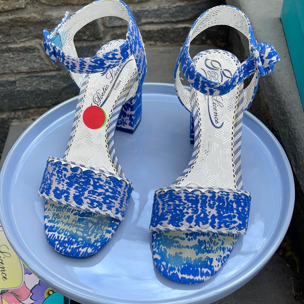 Poetic Licence sandal